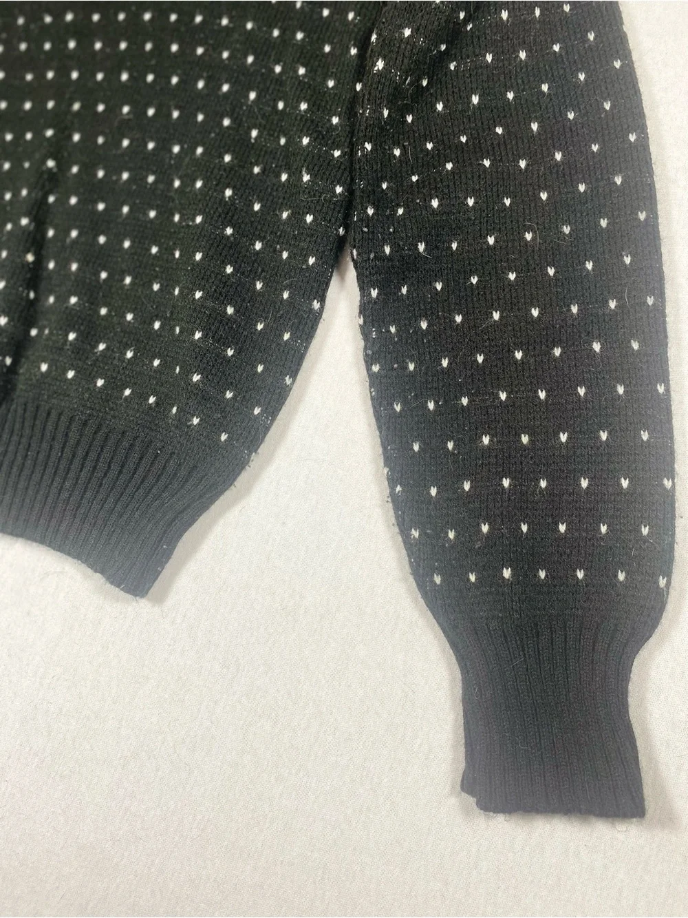 VTG Black and White Polka Dot Crew Neck pullover Sweater Size M